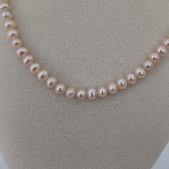 Elegant Vintage Pink Pearl Necklace 10k - Picture 3 of 6